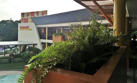 Best Hotels Near Isabang Town Center, Tayabas City.